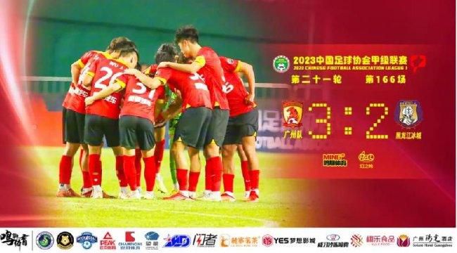 乳夹夹奶捆绑夜行调教